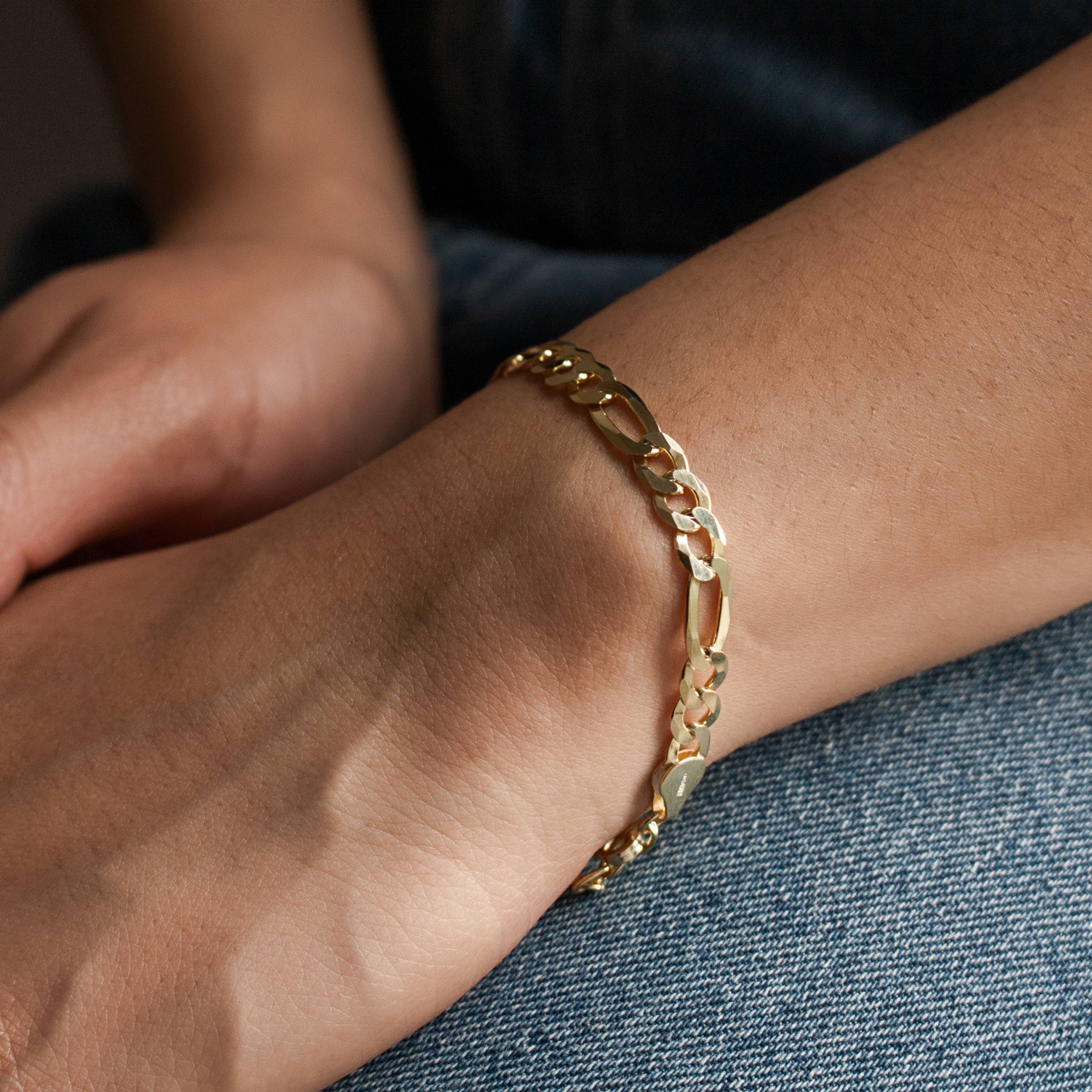 Flat Figaro Chain